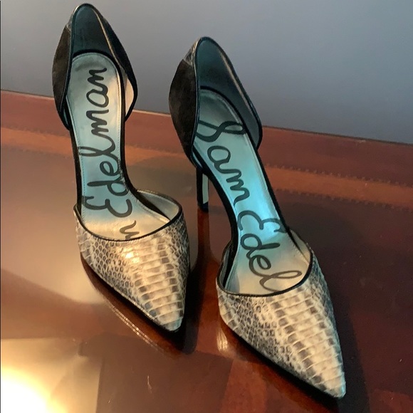 Sam Edelman Shoes - Sam Edelman Snake Skin Pumps